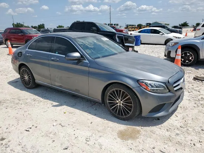 2019 MERCEDES-BENZ C 300  
