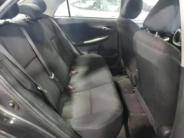 2013 TOYOTA COROLLA BASE  
