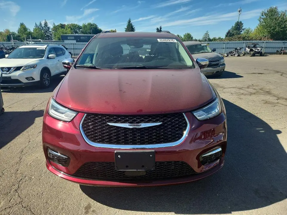 2022 CHRYSLER PACIFICA LIMITED  
