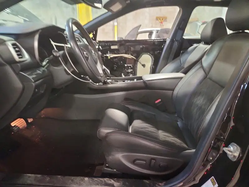 2022 NISSAN MAXIMA SR  
