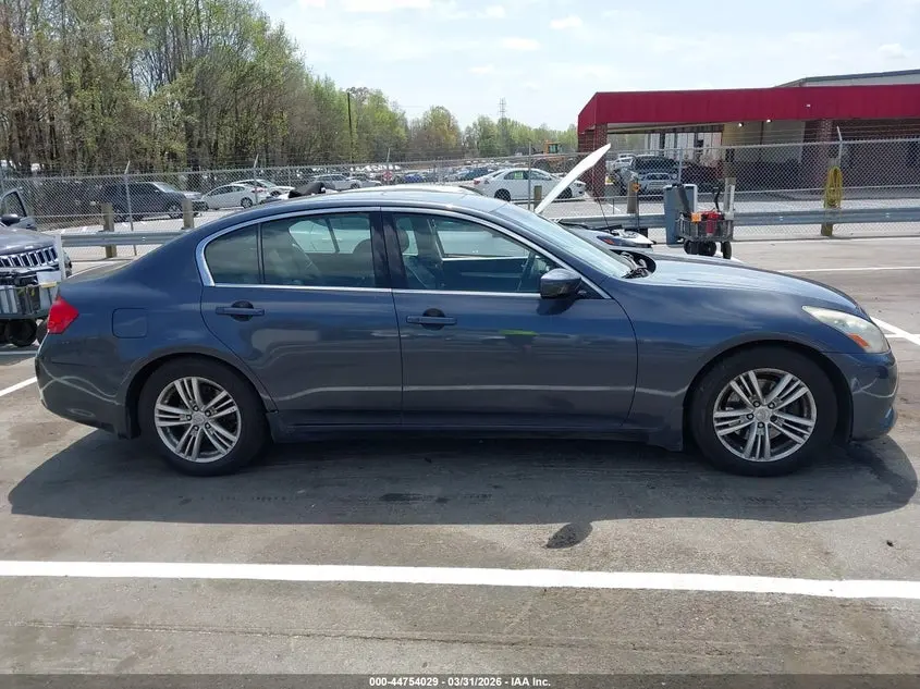 2012 INFINITI G37 JOURNEY
