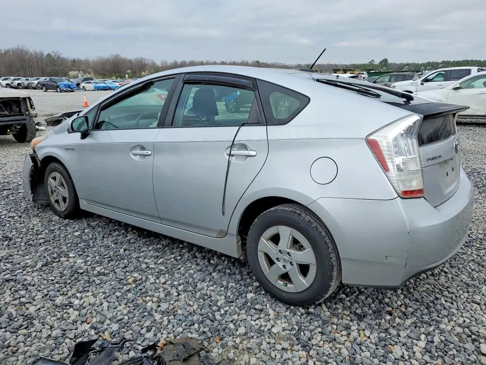 2010 TOYOTA PRIUS II  