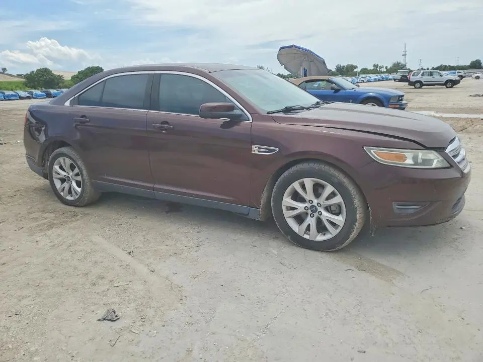 2012 FORD TAURUS SEL  