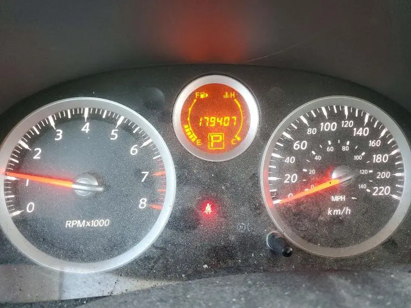 2010 NISSAN SENTRA 2.0  