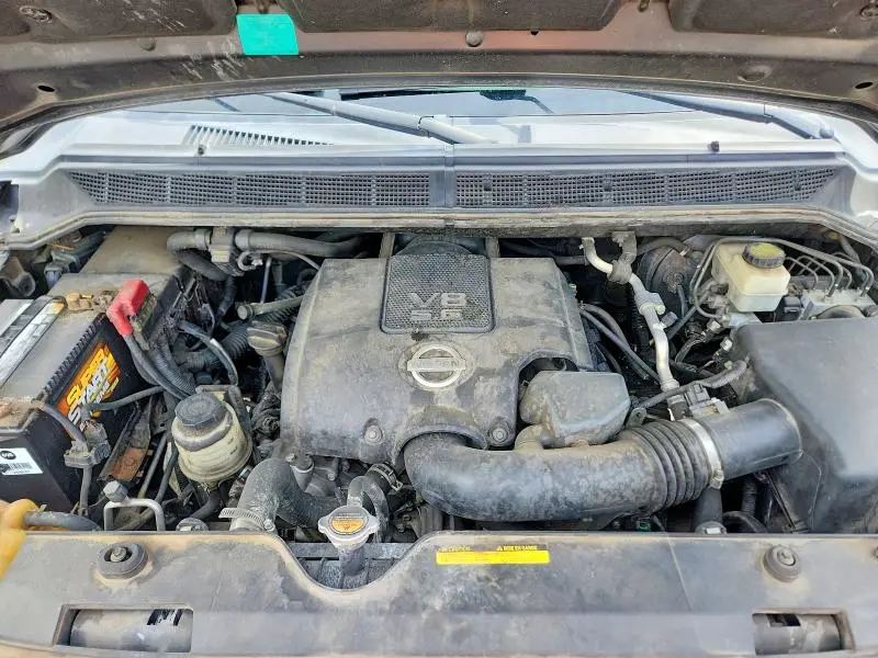 2012 NISSAN TITAN SV  