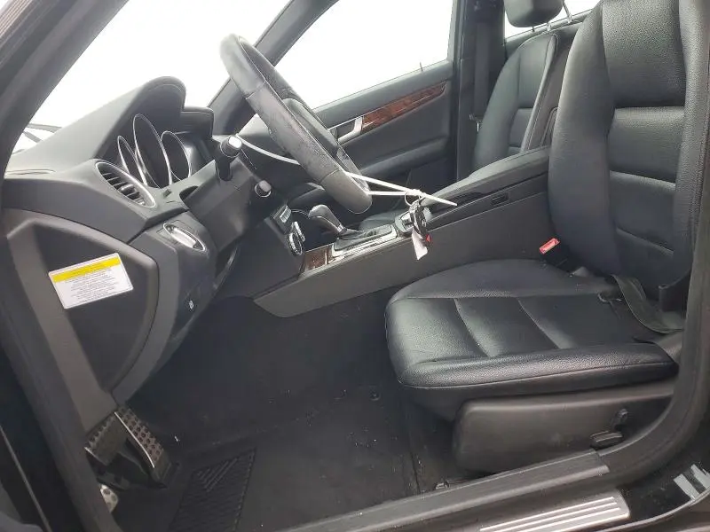 2014 MERCEDES-BENZ C 250  