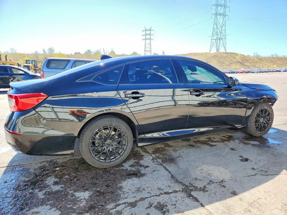 2018 HONDA ACCORD LX  