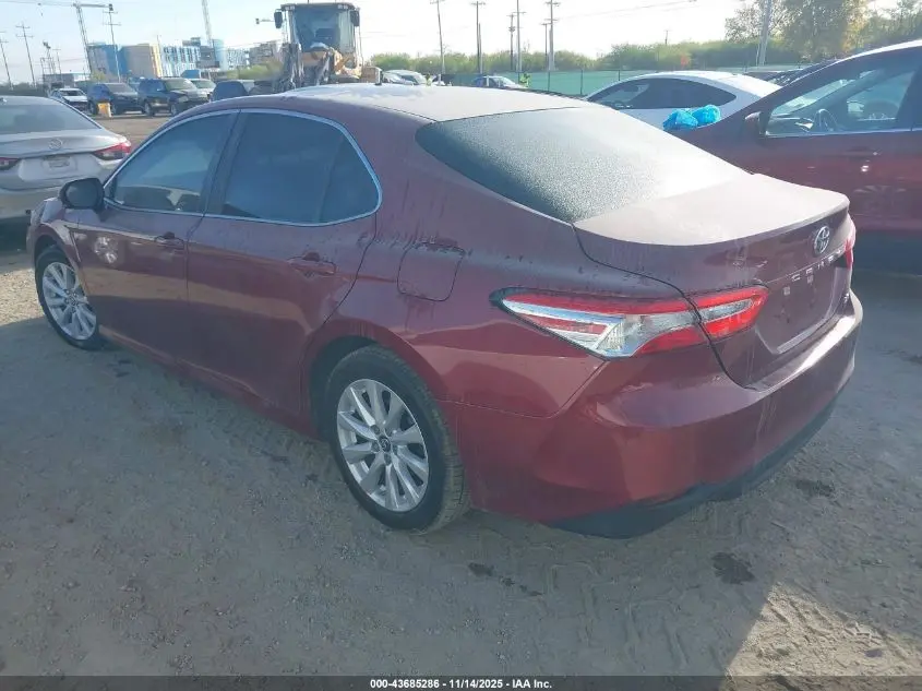 2018 TOYOTA CAMRY LE
