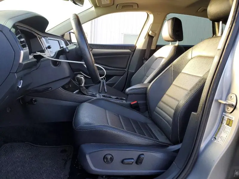 2022 VOLKSWAGEN JETTA SE  