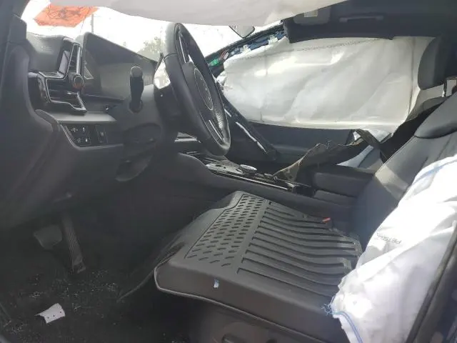 2025 KIA SPORTAGE X LINE  