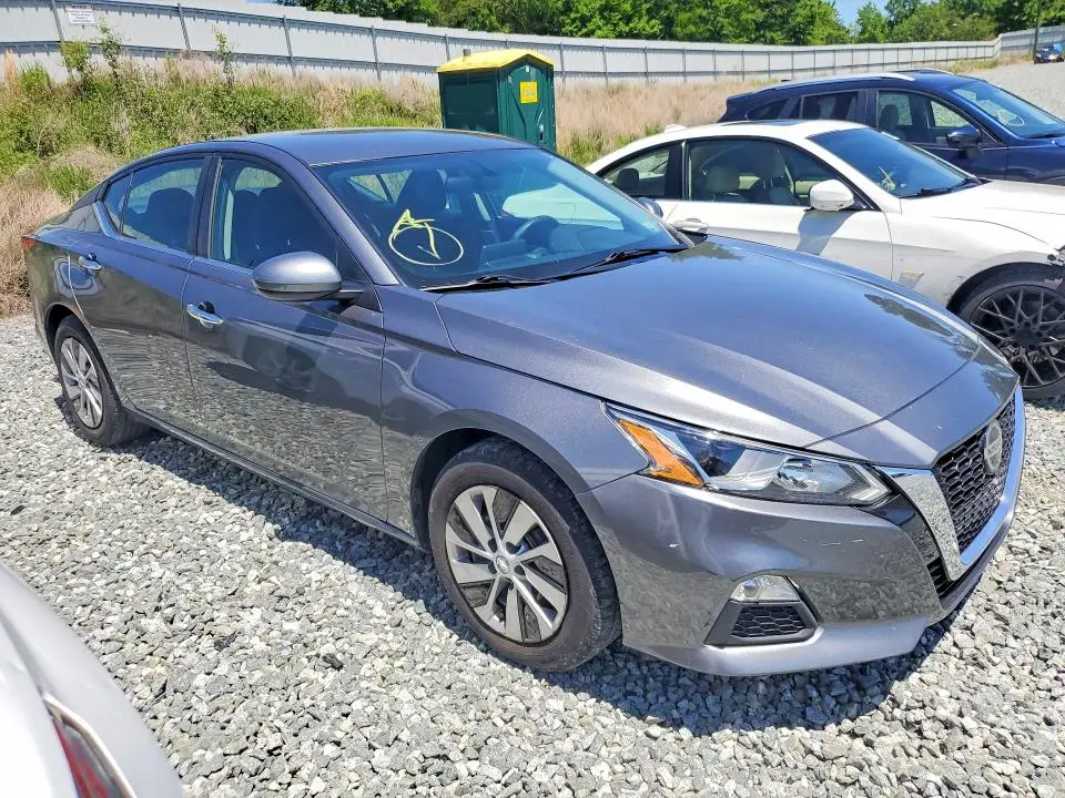 2019 NISSAN ALTIMA S  