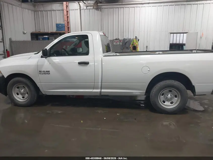 2017 RAM 1500 TRADESMAN  4X2 8' BOX