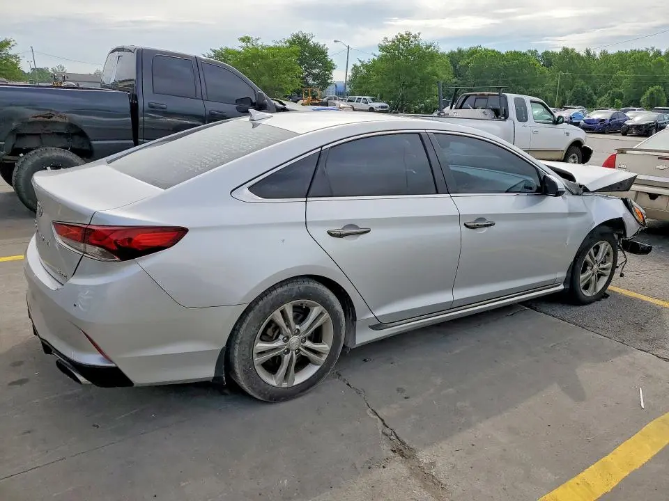 2019 HYUNDAI SONATA SPORT  