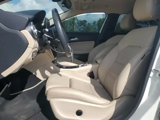 2017 MERCEDES-BENZ GLA 250  