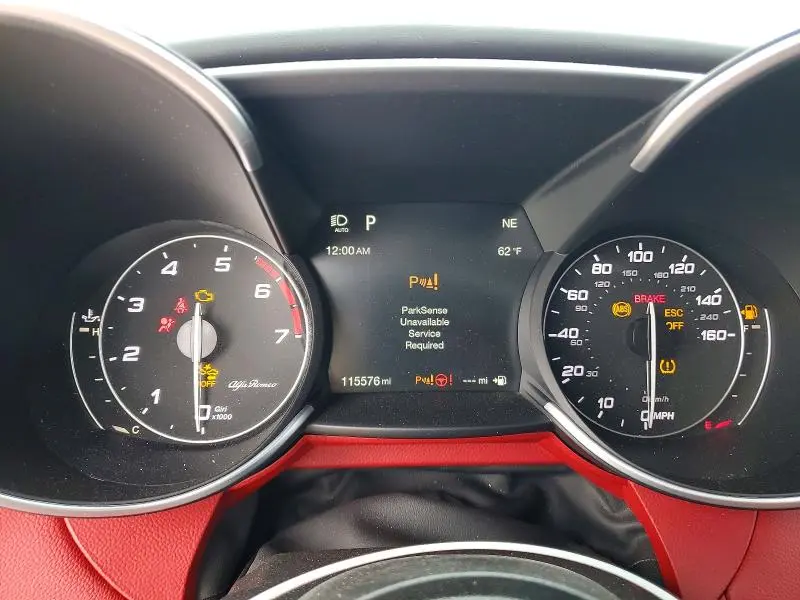 2018 ALFA ROMEO GIULIA TI Q4  