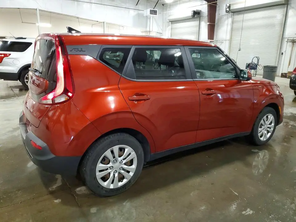 2020 KIA SOUL LX  