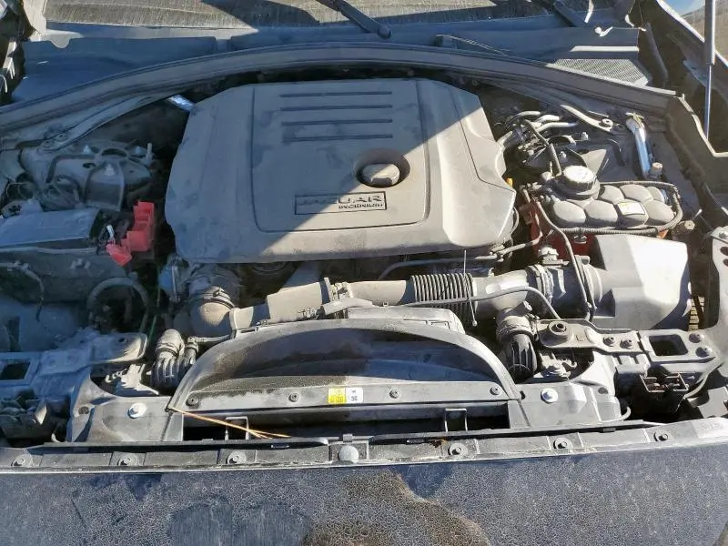 2018 JAGUAR F-PACE PREMIUM  