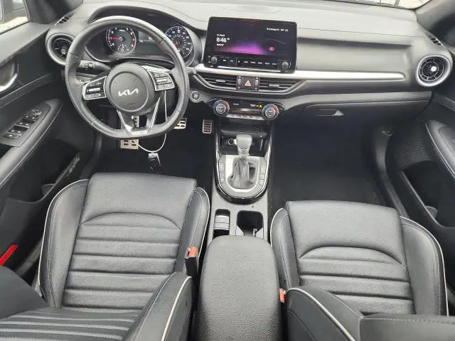 2024 KIA FORTE GT LINE  
