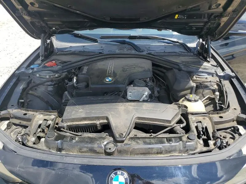 2017 BMW 320 I  