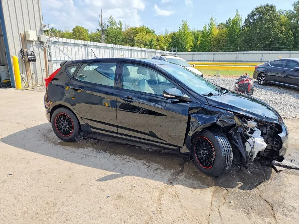 2017 HYUNDAI ACCENT SPORT  