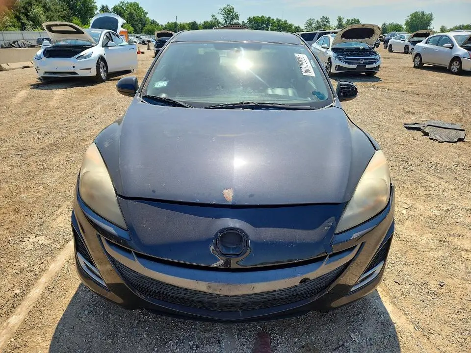 2010 MAZDA 3 S  