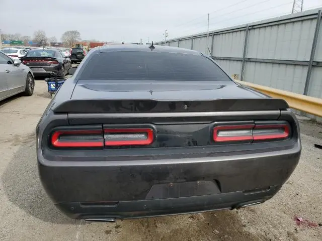2016 DODGE CHALLENGER SXT