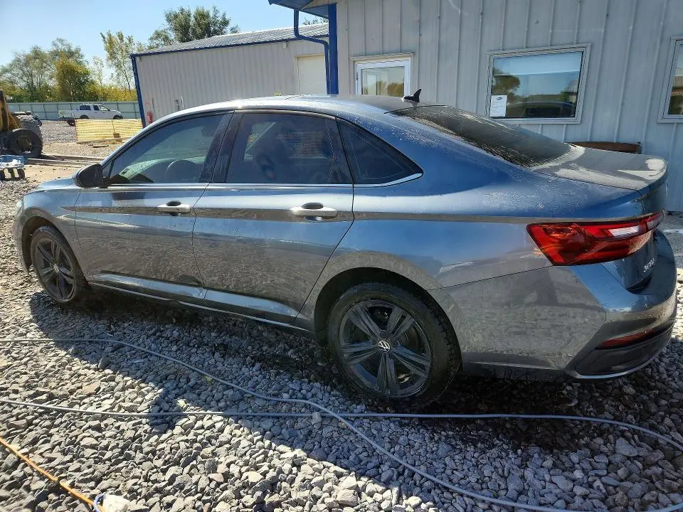 2022 VOLKSWAGEN JETTA SE  