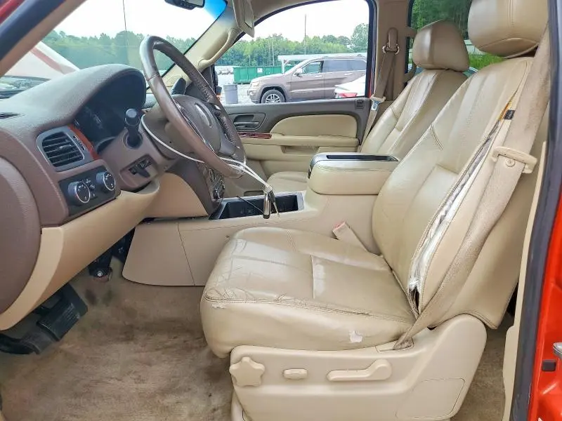 2011 CHEVROLET AVALANCHE LT  