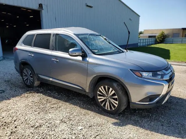 2019 MITSUBISHI OUTLANDER SE  