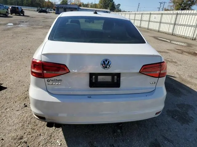 2015 VOLKSWAGEN JETTA SE  