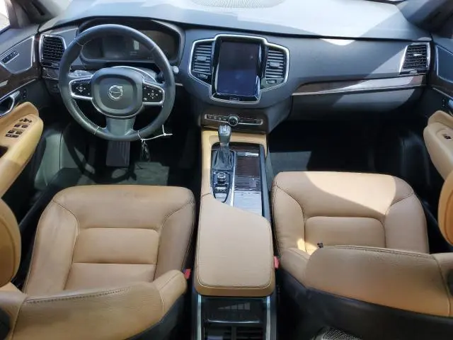 2016 VOLVO XC90 T6  