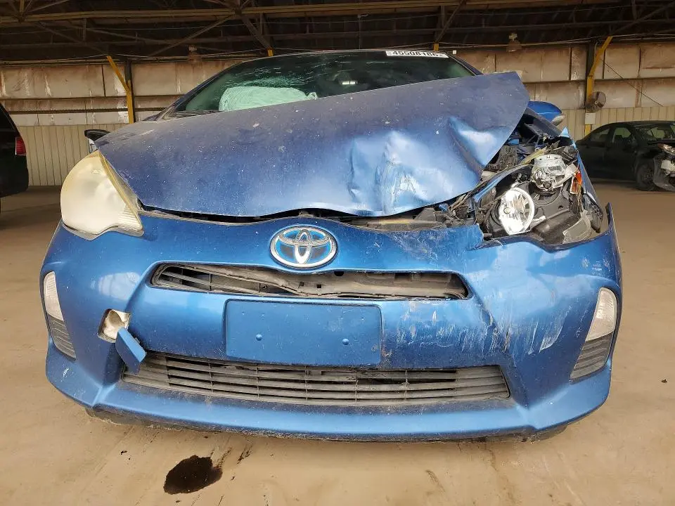 2013 TOYOTA PRIUS C TWO  