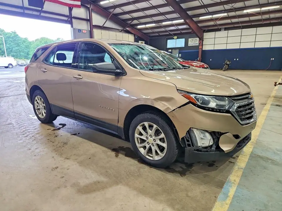 2018 CHEVROLET EQUINOX LS  