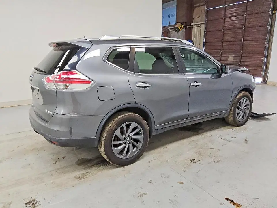 2016 NISSAN ROGUE SL  
