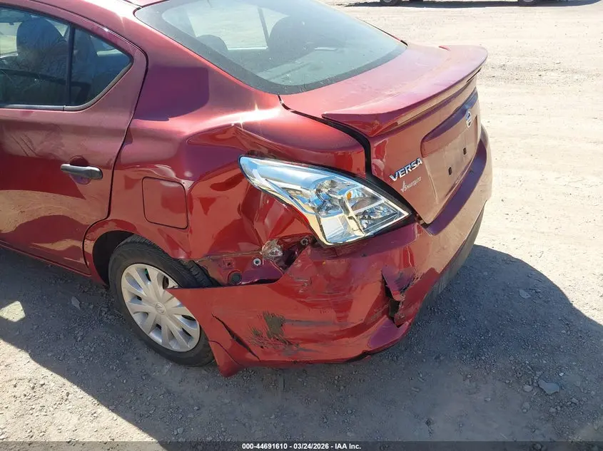 2018 NISSAN VERSA 1.6 S+