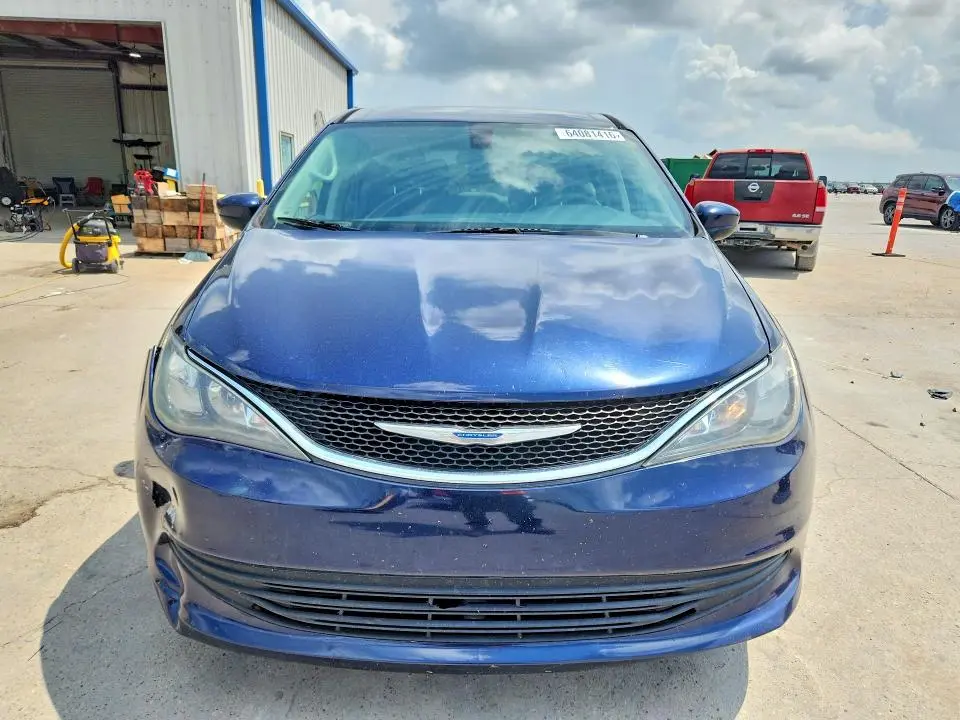 2018 CHRYSLER PACIFICA LX  