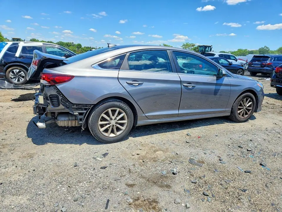 2019 HYUNDAI SONATA SE  