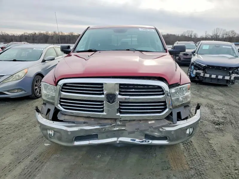 2014 RAM 1500 SLT  