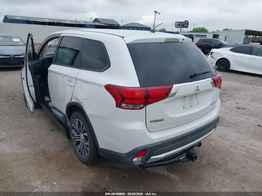 2016 MITSUBISHI OUTLANDER ES