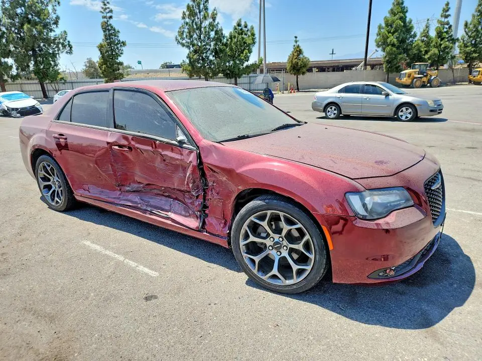 2018 CHRYSLER 300 TOURING  