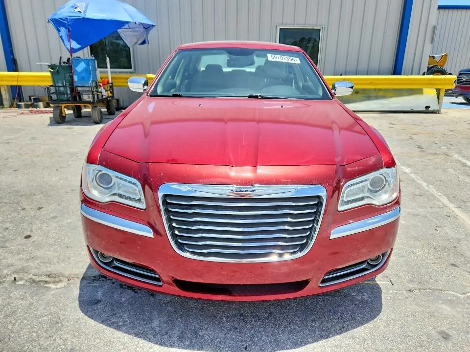 2011 CHRYSLER 300 LIMITED  