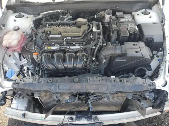 2022 HYUNDAI SONATA SE  