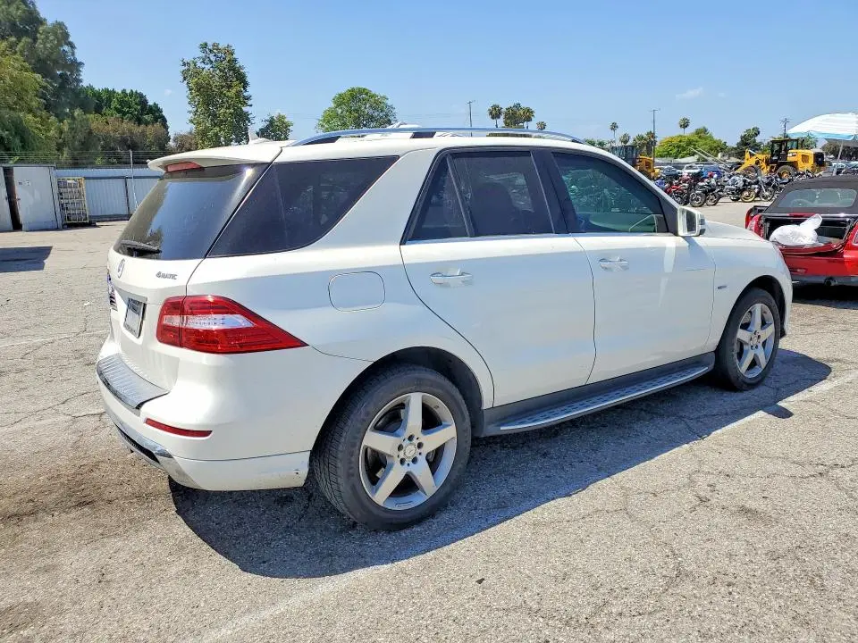 2012 MERCEDES-BENZ ML 550   