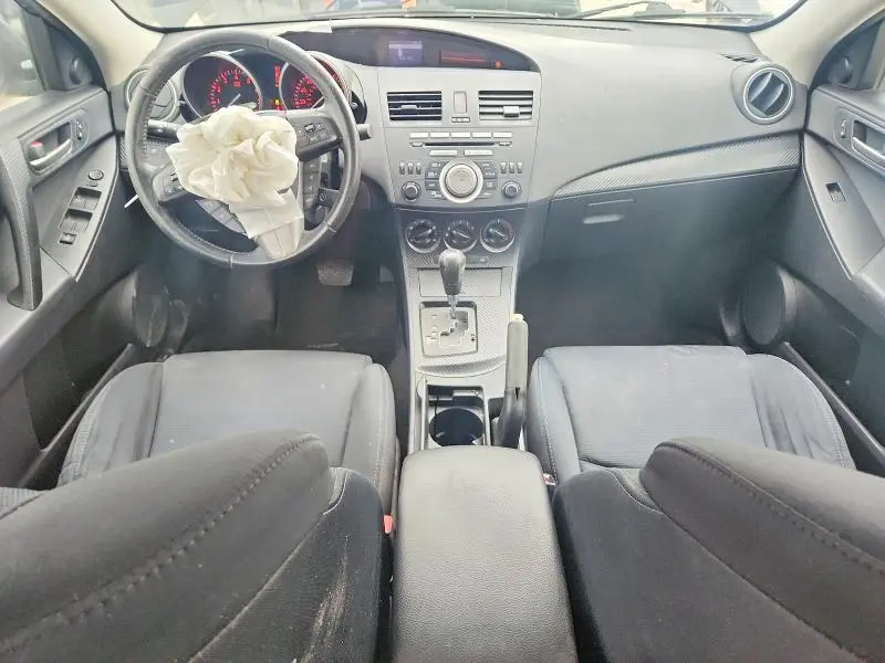 2010 MAZDA 3 S  