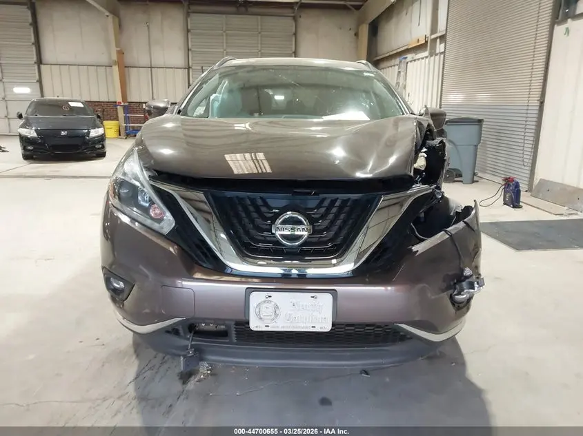 2018 NISSAN MURANO SV