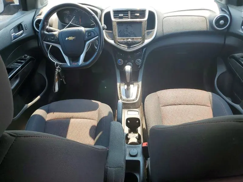 2017 CHEVROLET SONIC LT  