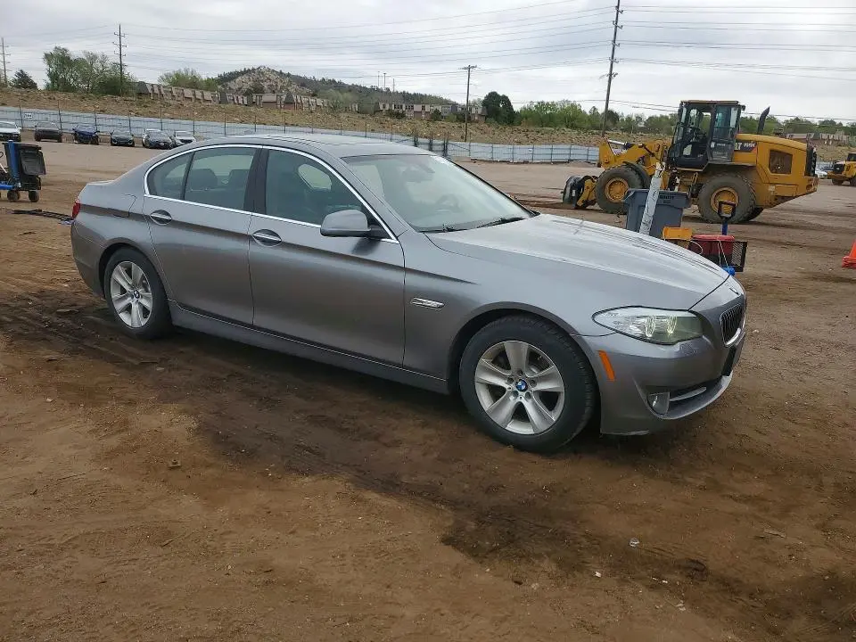 2013 BMW 528 XI  