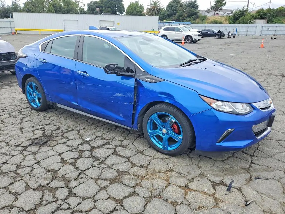 2018 CHEVROLET VOLT LT  
