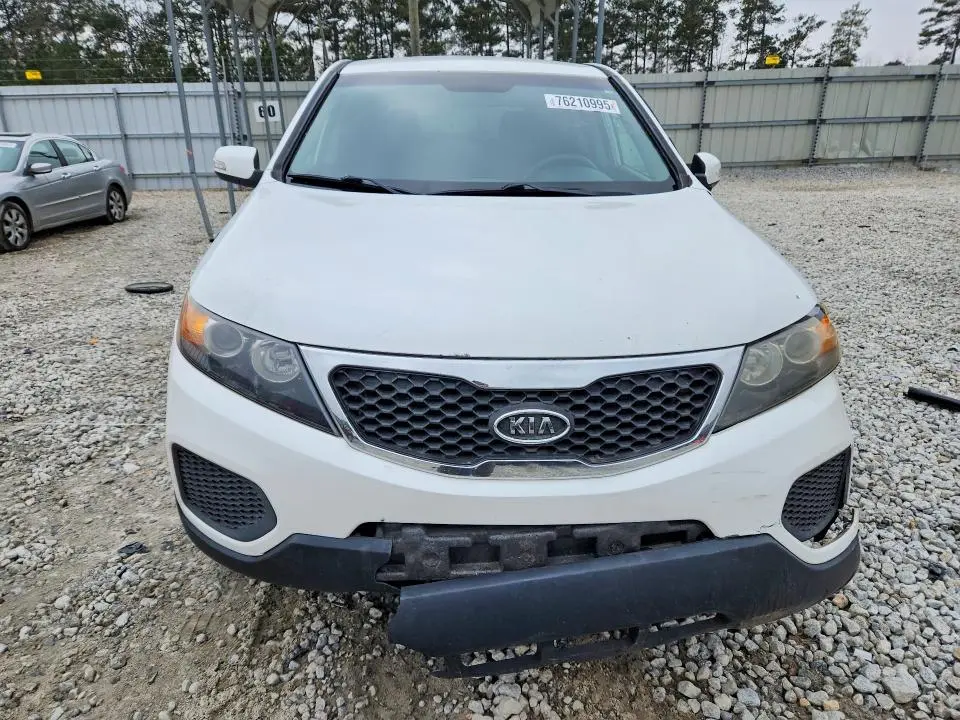 2011 KIA SORENTO BASE  
