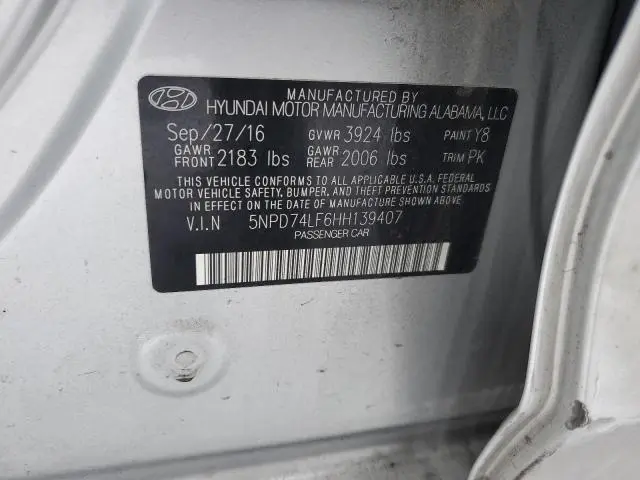 2017 HYUNDAI ELANTRA SE
